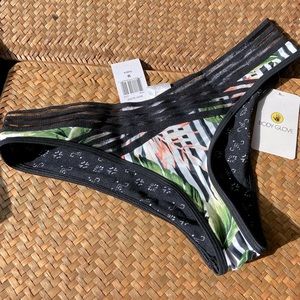 Body Glove Criss Cross front Black/floral bikini